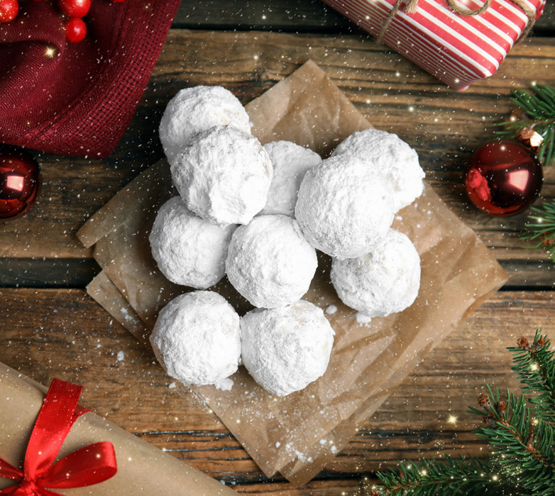 Greek Christmas Almond Snowballs-Koyrabiedes